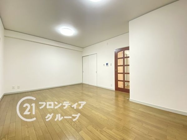 ロイヤルハイツ白川台　中古マンション