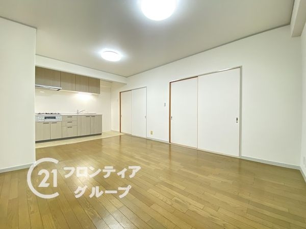 ロイヤルハイツ白川台　中古マンション