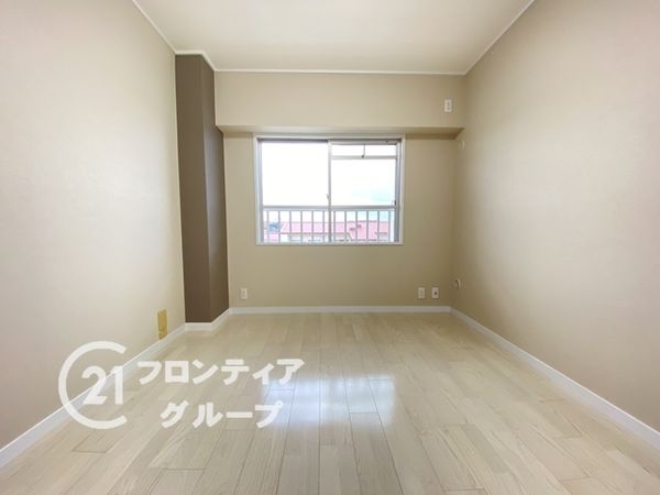 研究学園６団地５３０号棟　中古マンション