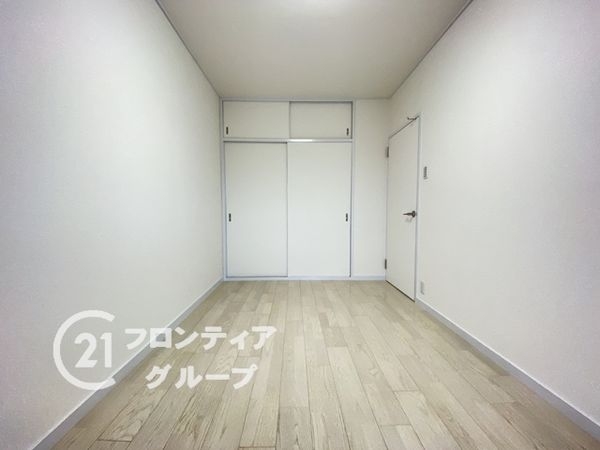 研究学園６団地５３０号棟　中古マンション