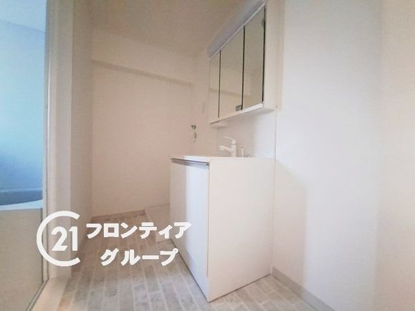 研究学園６団地　530号棟