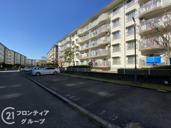 名谷１３団地　５２号棟　中古マンション