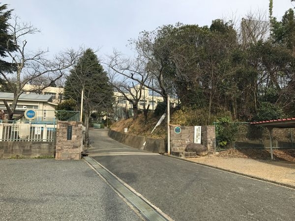 神戸市西区富士見が丘２丁目の中古一戸建て