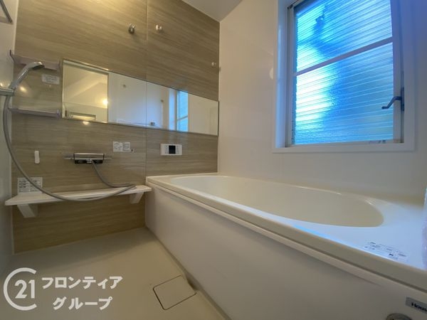 神戸市須磨区多井畑南町の中古一戸建て(駐車場)