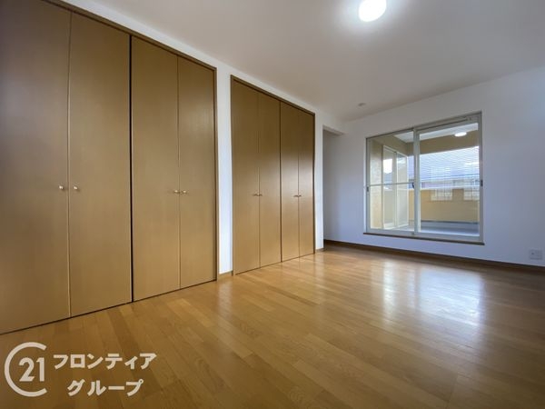 神戸市須磨区多井畑南町の中古一戸建て(前面道路含む現地写真)