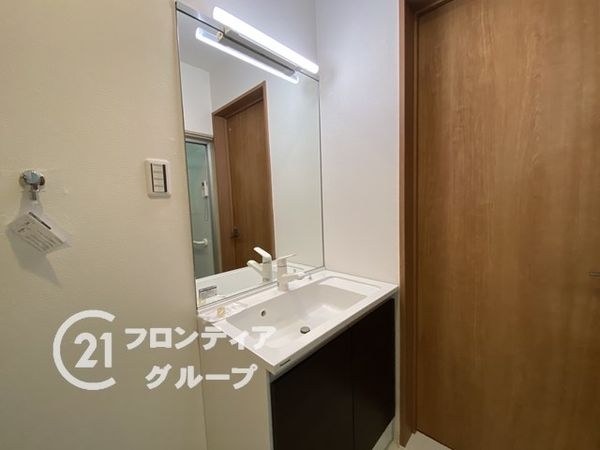 明石市北朝霧丘２丁目の中古一戸建て