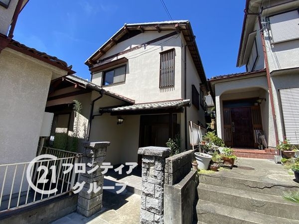 明石市北朝霧丘２丁目の中古一戸建