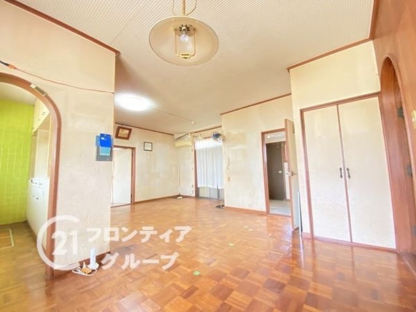 明石市魚住町西岡の中古一戸建て