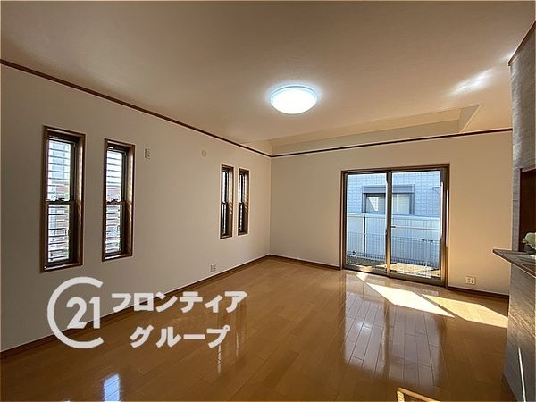 明石市魚住町住吉４丁目の中古一戸建て
