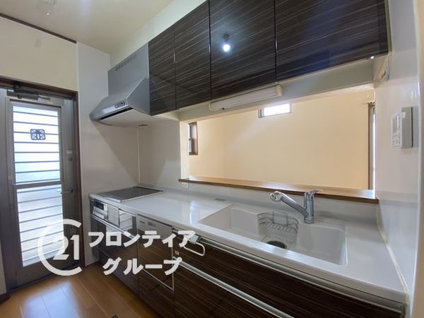 明石市朝霧東町１丁目の中古一戸建て