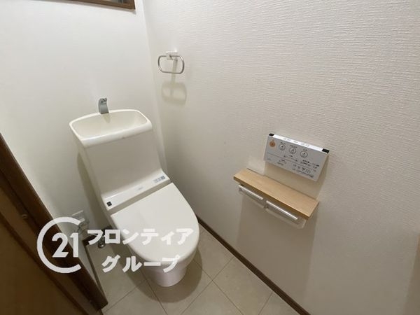 明石市朝霧東町１丁目の中古一戸建て