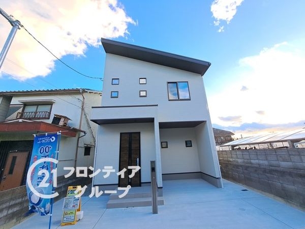 明石市魚住町錦が丘３丁目の中古一戸建