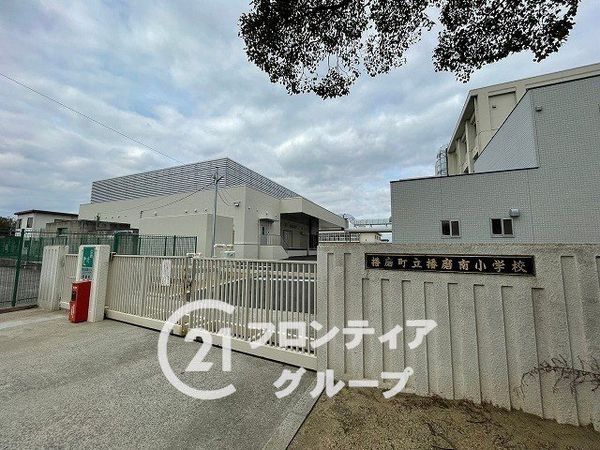 明石市二見町西二見駅前３丁目の中古一戸建て(播磨南小学校)