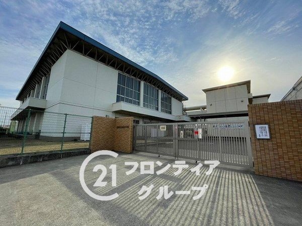 明石市二見町西二見駅前3丁目の中古一戸建て(播磨南中学校)