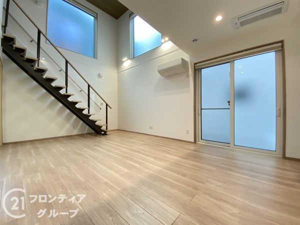 明石市二見町西二見駅前３丁目の中古一戸建て