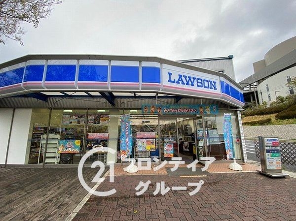 神戸市須磨区神の谷３丁目の中古一戸建て(ローソン神戸総合運動公園店)