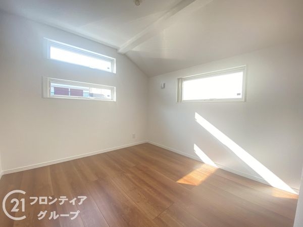 神戸市西区富士見が丘５丁目　新築一戸建て　2号棟