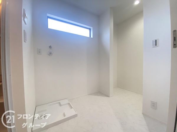 神戸市垂水区霞ヶ丘３丁目の新築一戸建
