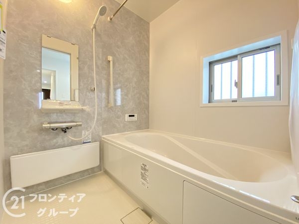 神戸市垂水区本多聞６丁目　新築戸建て　２号棟