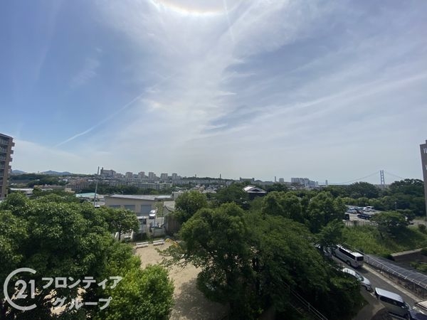 西神戸セントポリア１号館　マンション