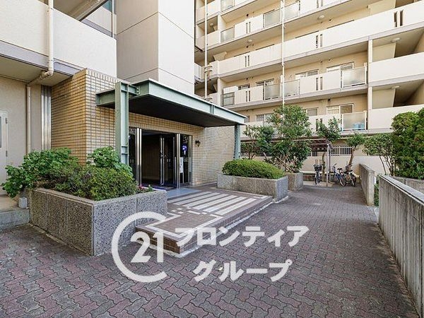 西神戸セントポリア１号館　マンション