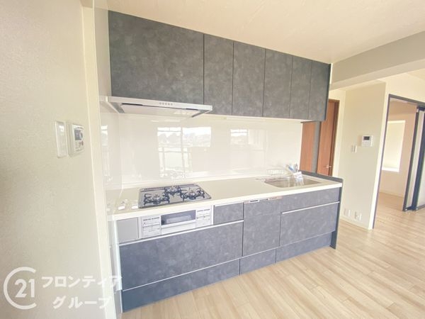 西神戸セントポリア１号館　マンション