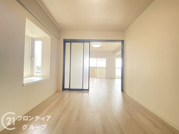西神戸セントポリア１号館　マンション