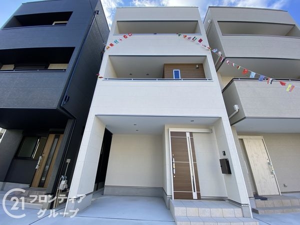 明石市材木町　新築一戸建て　１期　B号棟