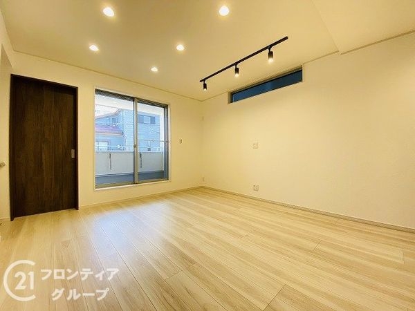 明石市材木町　新築一戸建て　１期　B号棟