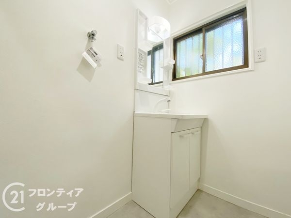 明石市朝霧東町１丁目の中古一戸建て