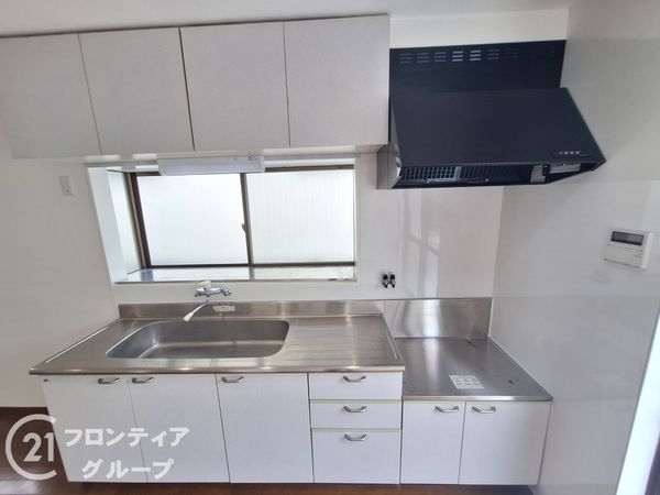 明石市朝霧東町１丁目　中古一戸建て