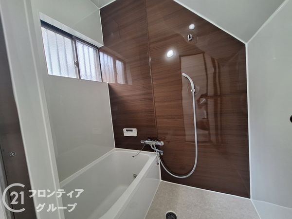 明石市朝霧東町１丁目　中古一戸建て
