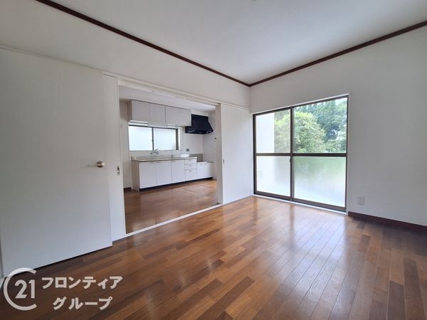 明石市朝霧東町１丁目　中古一戸建て