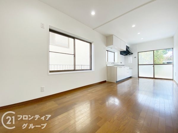 明石市朝霧東町１丁目の中古一戸建て