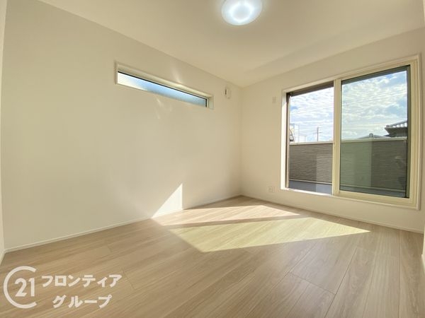 明石市港町　新築一戸建て