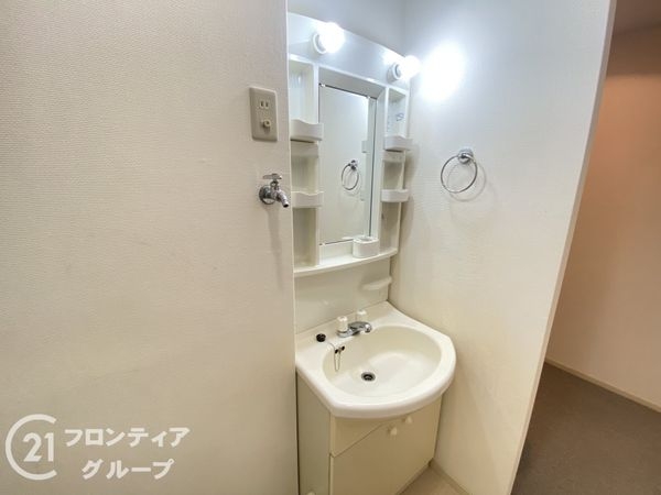 明石土山駅前スカイハイツＢ棟　中古マンション