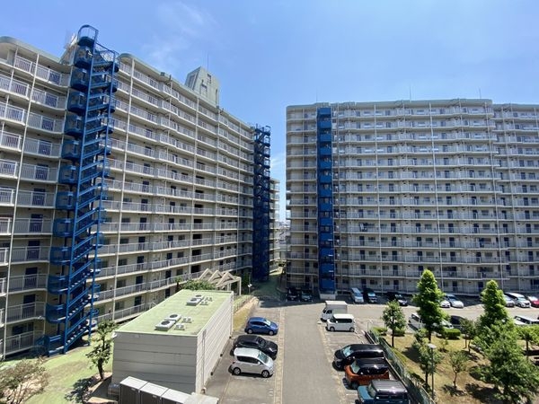 明石土山駅前スカイハイツＢ棟　中古マンション