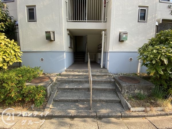 小束山住宅２号棟　中古マンション