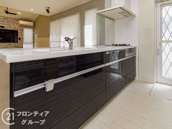 加古郡稲美町国岡4丁目　中古一戸建て