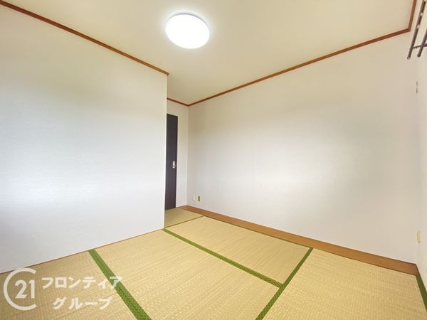 研究学園5団地523号棟　中古マンション