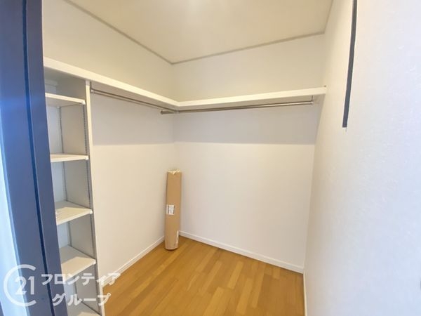 研究学園5団地523号棟　中古マンション