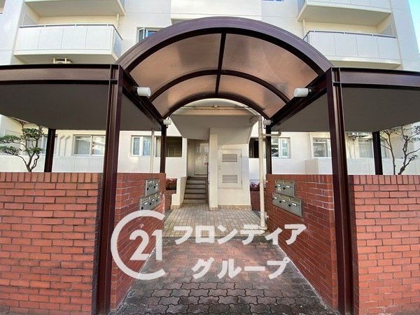 研究学園5団地523号棟　中古マンション