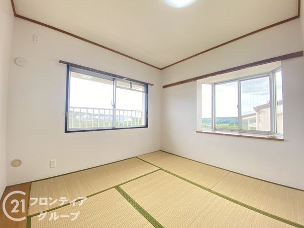 研究学園5団地523号棟　中古マンション