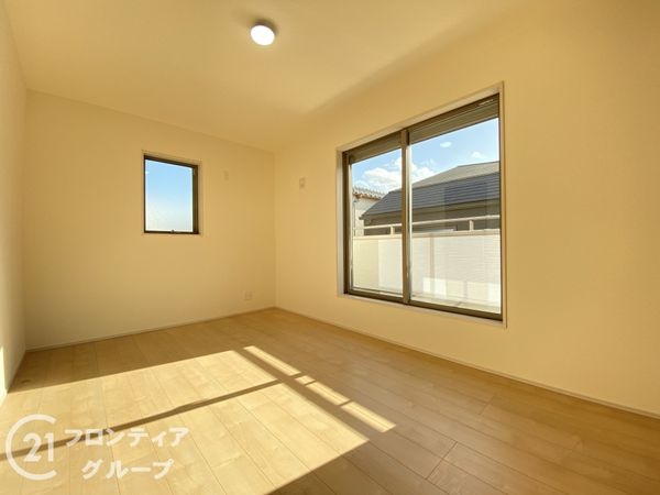 神戸市垂水区星陵台７丁目　新築一戸建て　８期　２号棟