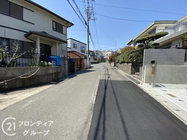 神戸市垂水区神陵台９丁目　新築一戸建て　9期　１号棟