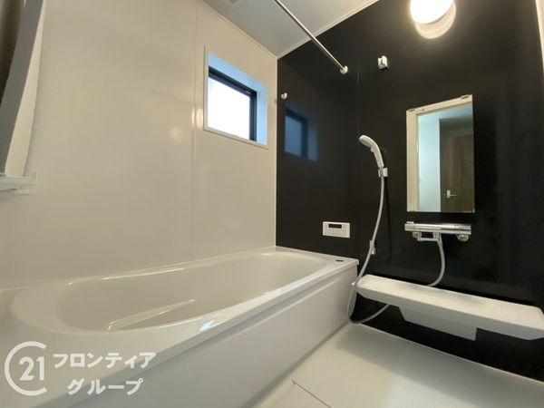 神戸市垂水区神陵台９丁目　新築一戸建て　9期　２号棟