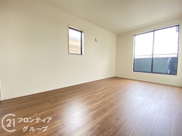 神戸市垂水区神陵台９丁目　新築一戸建て　9期　２号棟