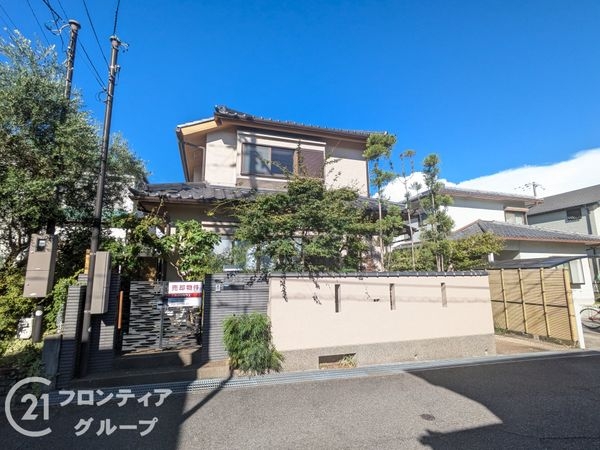 神戸市西区美賀多台5丁目　中古一戸建て