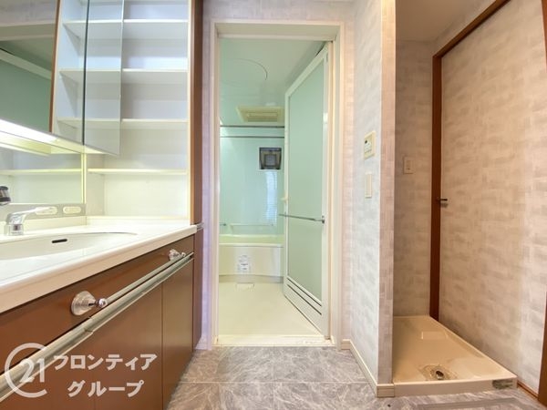 ワコーレ霞ヶ丘景彩館　中古マンション