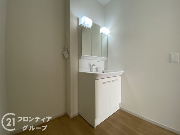 明石市魚住町西岡　新築一戸建て　７期　１号棟